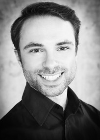 dennis headshot